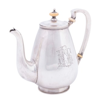 ST. PETERSBURG Mokkakanne, 84 zolotniki, 1898-1903.