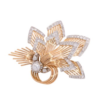 Brosche mit Diamanten