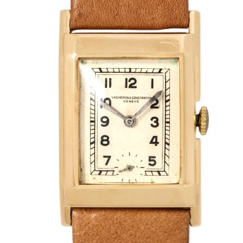 VACHERON CONSTANTIN Vintage Tonneau men's watch. 