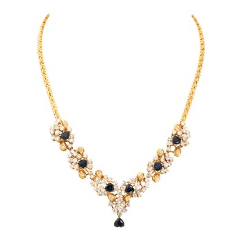 Florales Collier mit 7 Saphirherzen und Brillanten