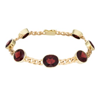 Bracelet with faceted garnets,