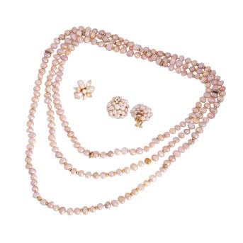 Schmuckkonvolut mit Süßwasser Keshi Perlen,