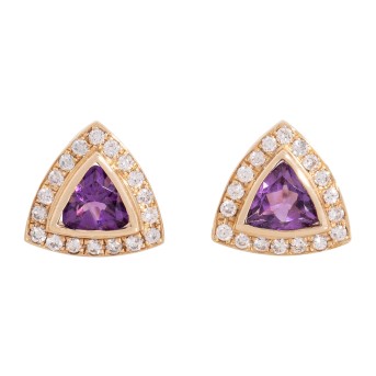 Pair of stud earrings with 2 amethysts surrounded by 36 brilliant-cut diamonds