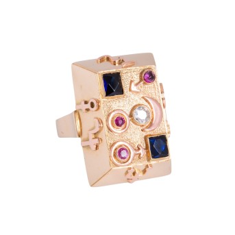 Ring mit astrologischen Symbolen,