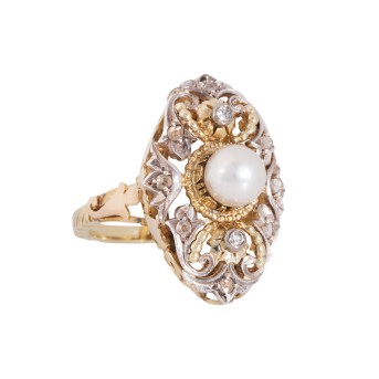 Ring mit Zuchtperle und Diamanten zus. ca. 0,1 ct,