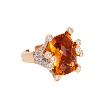 Ring mit Citrin, 10 Brillanten und 172 Diamanten