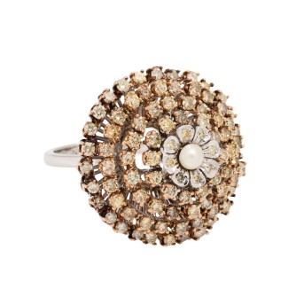 Ring mit Zuchtperle und 89 fancy Brillanten