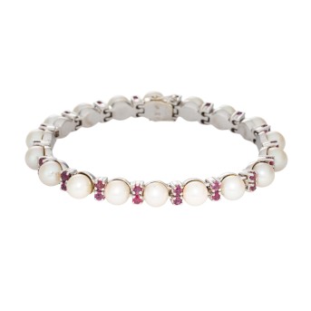 Armband mit 18 Akoyaperlen und 36 Rubinen,