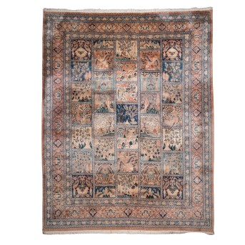 Orientteppich. KHORASAN/ZENTRALASIEN, um 1930/40, 392x306 cm.