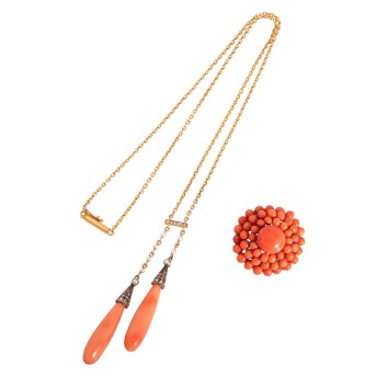 Schönes Antikkonvolut mit Koralle,