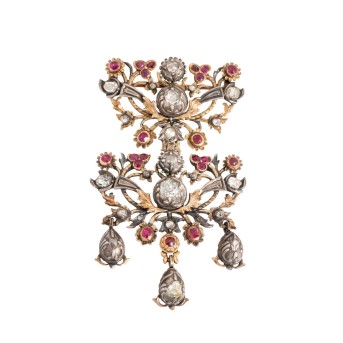 Feine antike Brosche mit Diamanten und Rubinen,