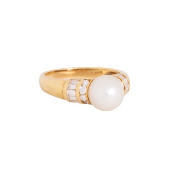 WEMPE pearl ring with diamonds totaling approx. 0.69 ct, 