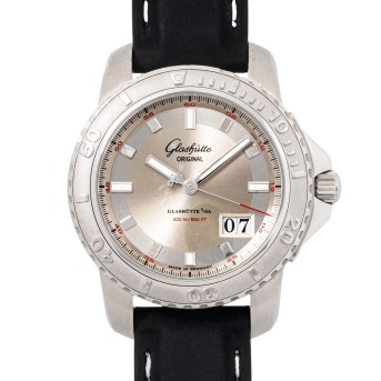 GLASHÜTTE ORIGINAL Sport Evolution Panoramadatum Ref. 39-42-44-04-04 Herrenuhr mit neuer Revision.