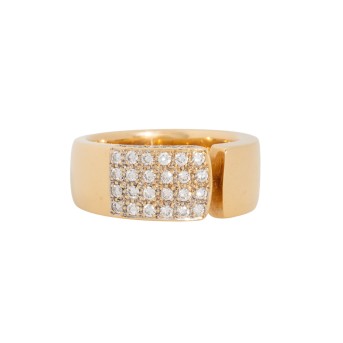 Ring with 34 brilliant-cut diamonds,