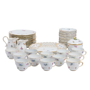 MEISSEN coffee service for 11-12 persons 'Streublümchen', 1st choice, before 1924.