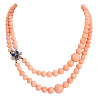 Zweireihiges Collier aus Engelshautkoralle,