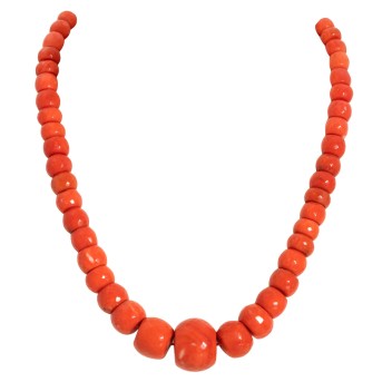 Necklace made from faceted coral beads, 
