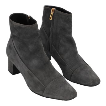 HERMÈS ankle boots, size 38.5.