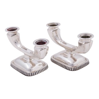 WILKENS & SÖHNE WILKENS & SÖHNE 'Zwei Kerzenleuchter' 835er Silber, 20. Jh.