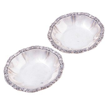 BRUCKMANN & SÖHNE BRUCKMANN & SÖHNE 'Zwei kl. Schalen' 835 Silber.