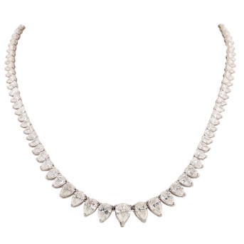 Einzigartiges Collier aus 91 Diamanten im Tropfenschliff