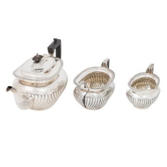 JOHN & WILLIAM DEAKIN/ SHEFFIELD Teekern, 3tlg., 925 Silber, 1924,