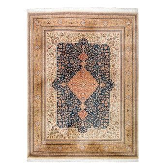 Orientteppich. FARSIPUR/INDIEN, 20. Jh., 307x250 cm.