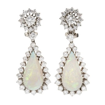 SCHILLING SCHILLING Paar Ohrclip mit 2 feinen Opalcabochons und 68 Brillanten