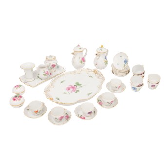 MEISSEN mocha service for 12 persons, 20th century