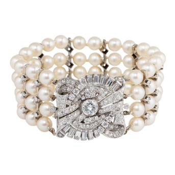 Perlenarmband mit prächtiger Diamantschließe