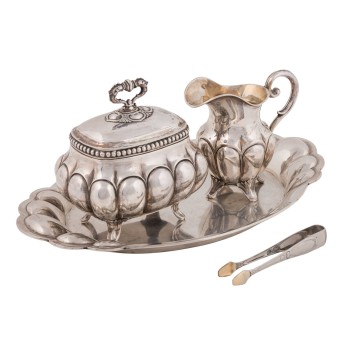 HUGO BÖHM Zucker-/ Sahneset auf Tablett, 4tlg., 800 Silber, 20. Jh.,