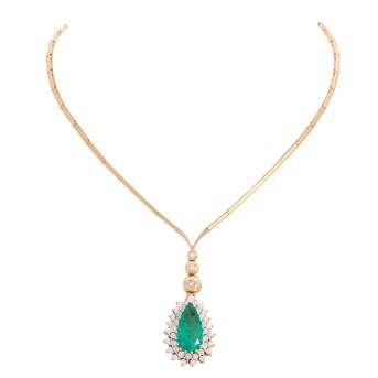 Collier mit 1 Smaragdtropfen und Brillanten zus. ca. 1,65 ct,