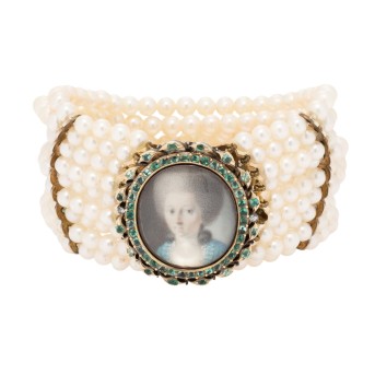 Armband, 9-reihiges Perlenarmband mit Miniaturmalerei 'Bildnis einer Dame',