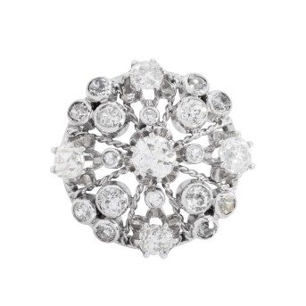 Brosche mit Altschliffdiamanten von zus. ca. 2,65 ct,