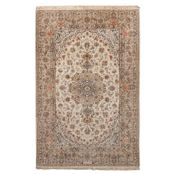 Orientteppich mit Seide. ISFAHAN/PERSIEN, 20. Jh., 192x130 cm.