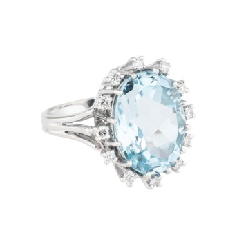 Ring mit Blautopas