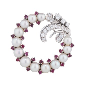 Kranzbrosche mit Perlen, Rubinen und Diamanten