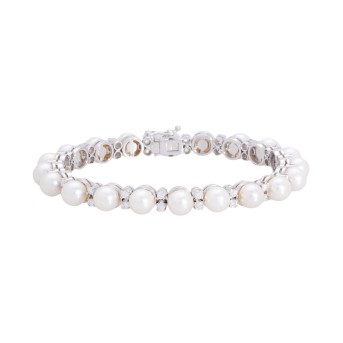 Bracelet with pearls and 40 brilliant-cut diamonds totaling approx. 1.4 ct,