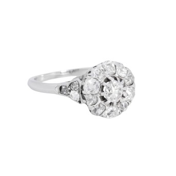 Ring mit Altschliffdiamanten zus. ca. 0,8 ct,