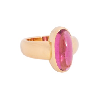 Ring mit feinem pinkfarbenem Turmalincabochon,