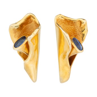 Pair of stud earrings 'Calla' with 2 sapphires 