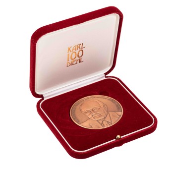 Bronze medal - Karl Diehl, on his 100th birthday 2007