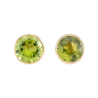 Pair of stud earrings with peridot, 