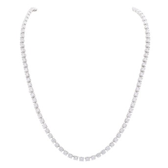 Langes Collier mit Brillanten von zus. ca. 10,5 ct,