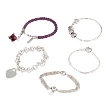 Rich bracelet set of 5 pieces,