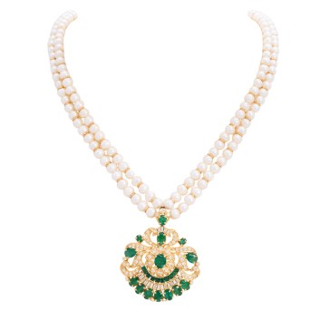 Perlencollier mit Smaragd-Diamantanhänger,