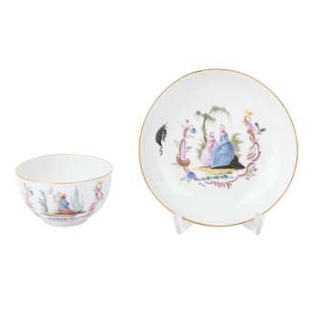 MEISSEN Tasse und Untertasse, um 1745.