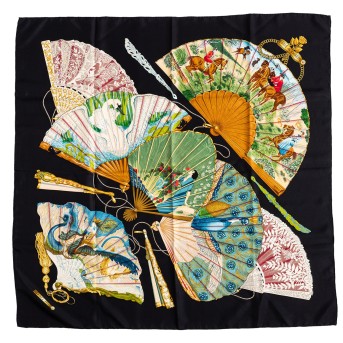 HERMÈS silk carré 'BRISE DE CHARME', 