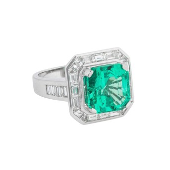 Ring mit natürlichem Smaragd,