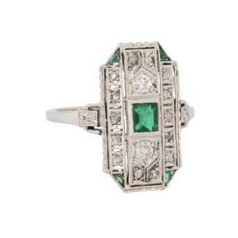 Art Déco Ring mit Smaragden,